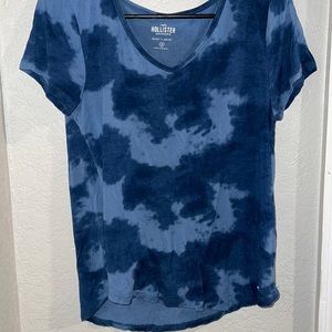 Hollister tshirt size small